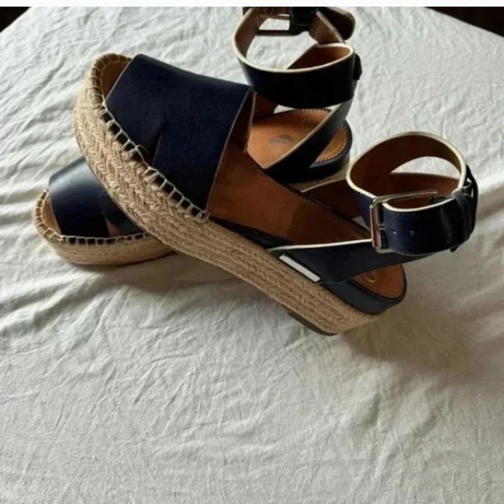 Wedges - Picture 4 of 4